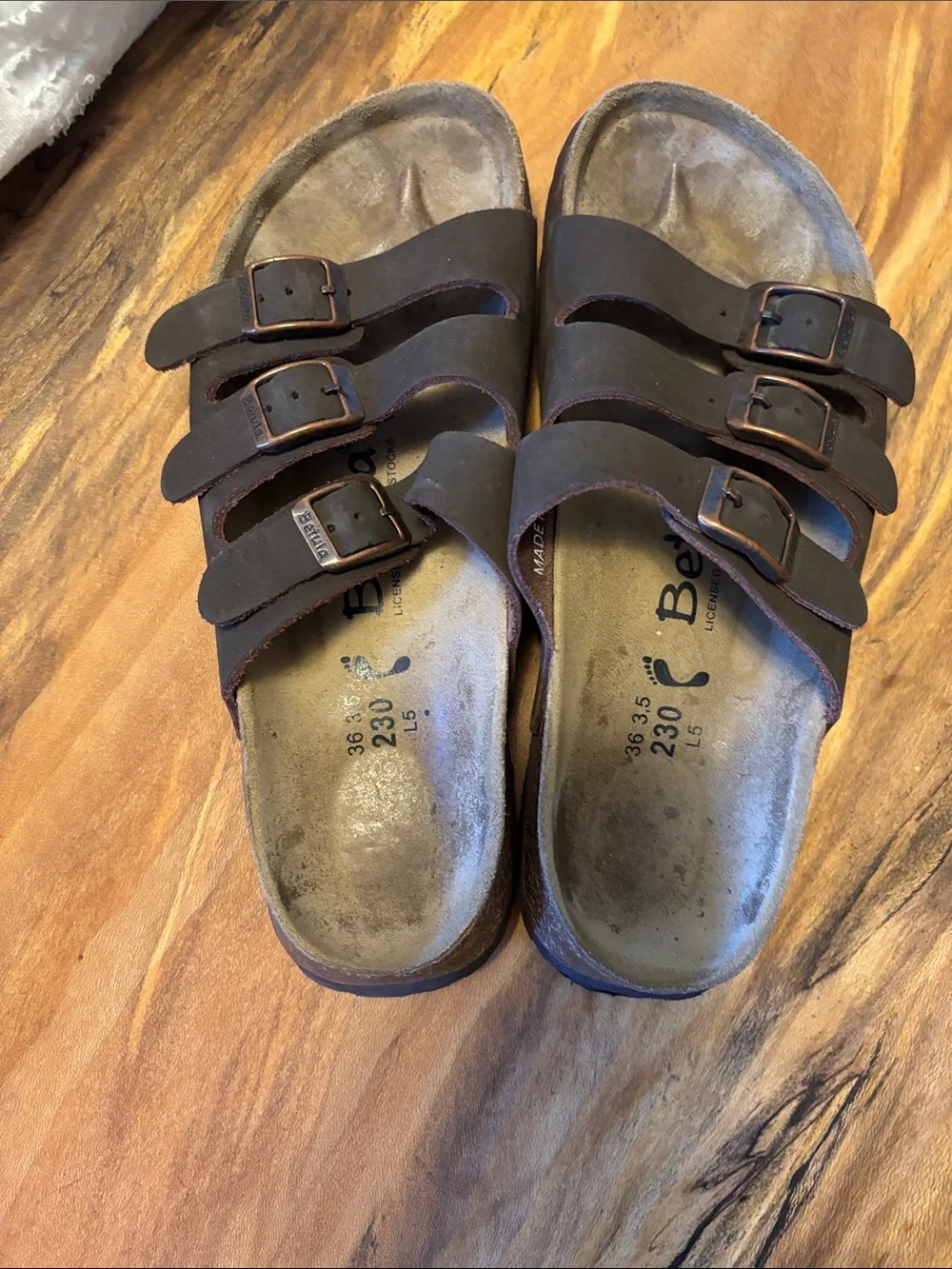 Birkenstock-Style Womans Triple Strap Sandals in Dark Brown 36